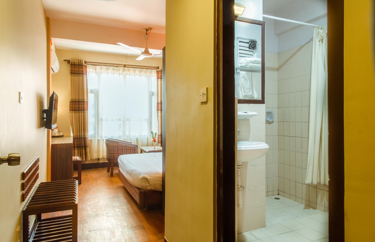 Little Nepal Inn كاتماندو المظهر الخارجي الصورة