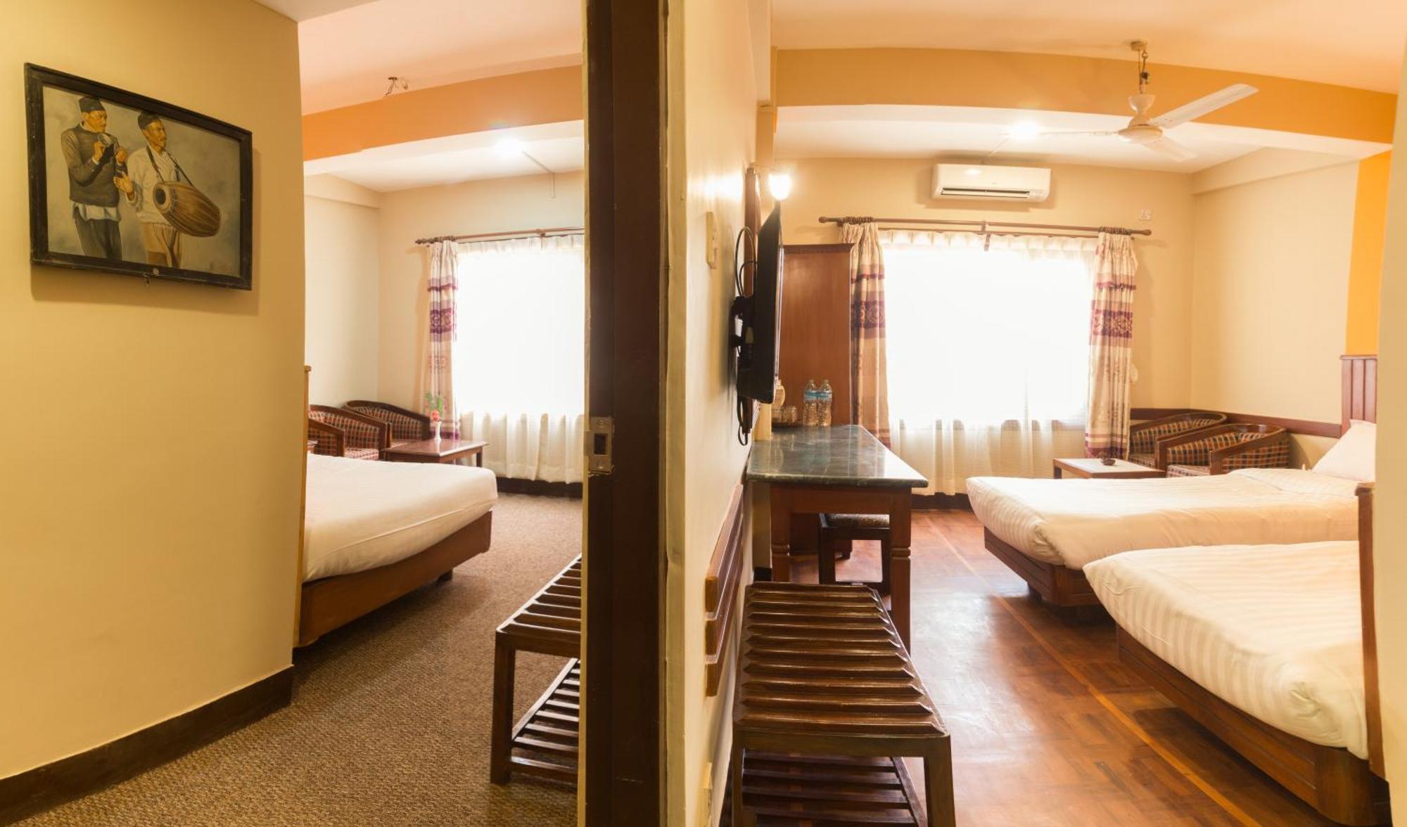 Little Nepal Inn كاتماندو المظهر الخارجي الصورة